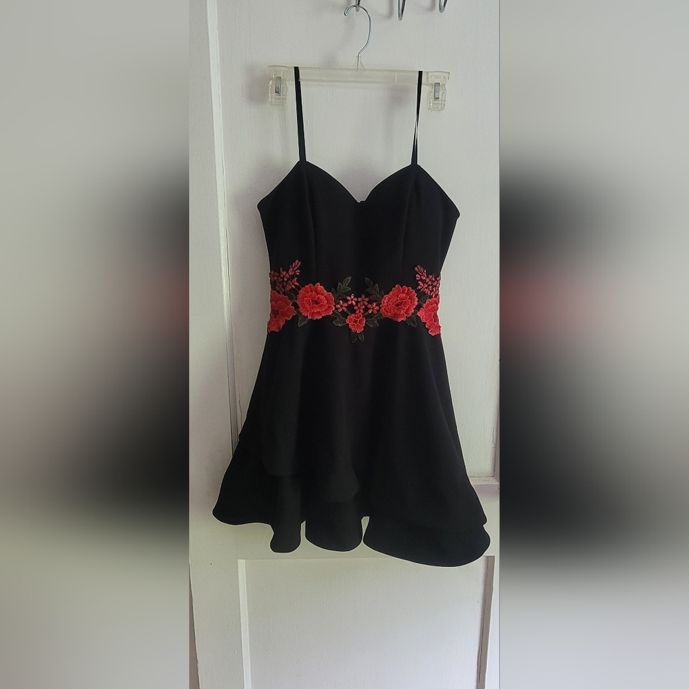 B. Darlin flower black dress